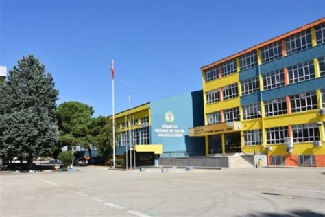 Bursa'da sanayiye nitelikli iş gücü sağlanması amacıyla mesleki eğitim şubesi açıldı